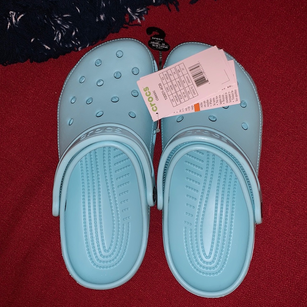 Crocs Classic Ice Blue Roomy Fit Unisex m6/w8